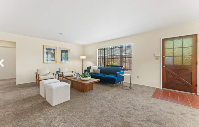 Adorable 2/1 Half-Plex w/Garage!  MUST SEE!!  Please read entire ad for viewings