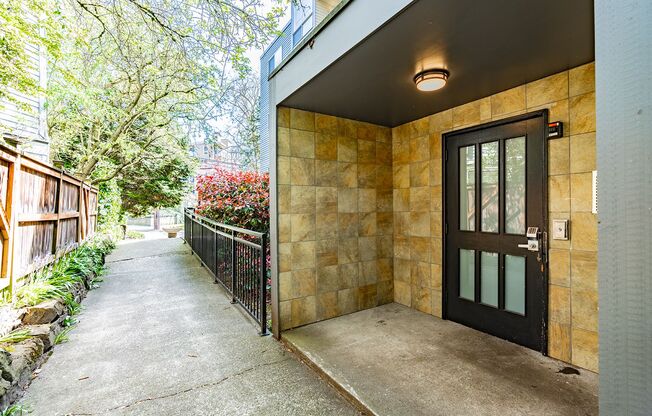 Lakeview Place