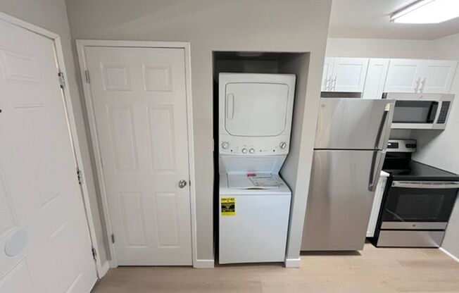 1 bed, 1 bath, 600 sqft, $1,300, Unit A-5