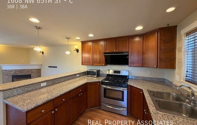 1608 NW 65 ST