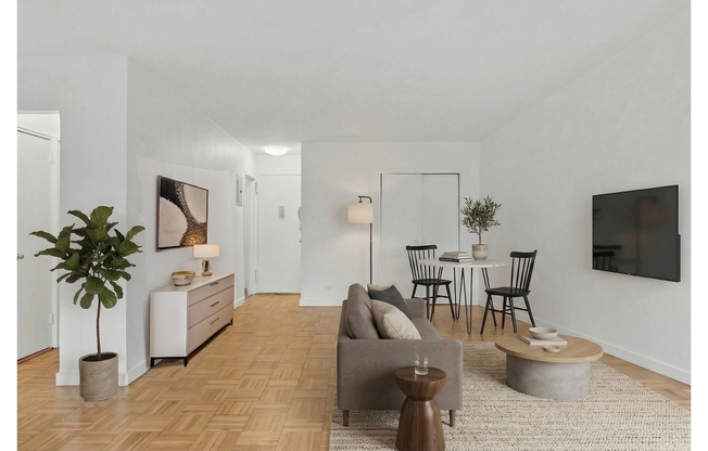 1 bed, 1 bath, 585 sqft, $5,400, Unit 4K