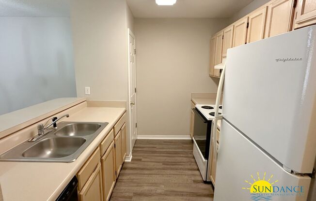 1 Bedroom Unit In The Heart of Navarre