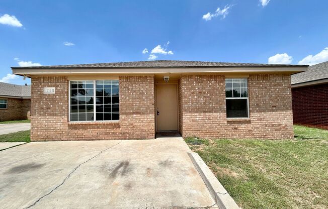 1116 82nd - NEW - O