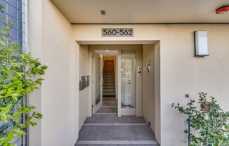 3 beds, 2.5 baths, 2,090 sqft, $8,995, Unit 560 De Haro Street