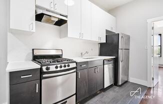 3 beds, 1 bath, $3,300, Unit 4-R