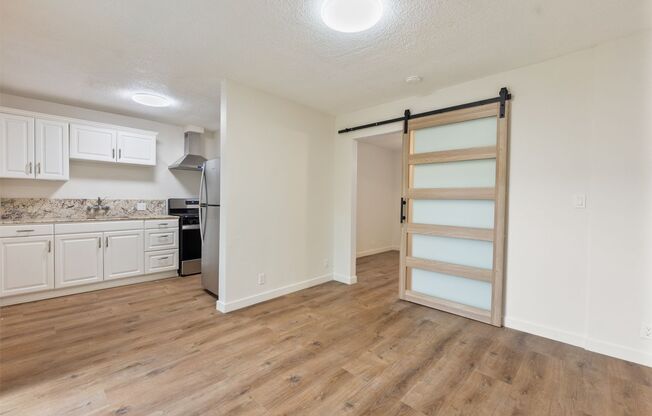 Catalina Apartments