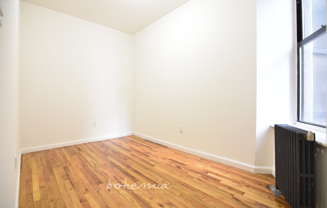 141 W 113 ST