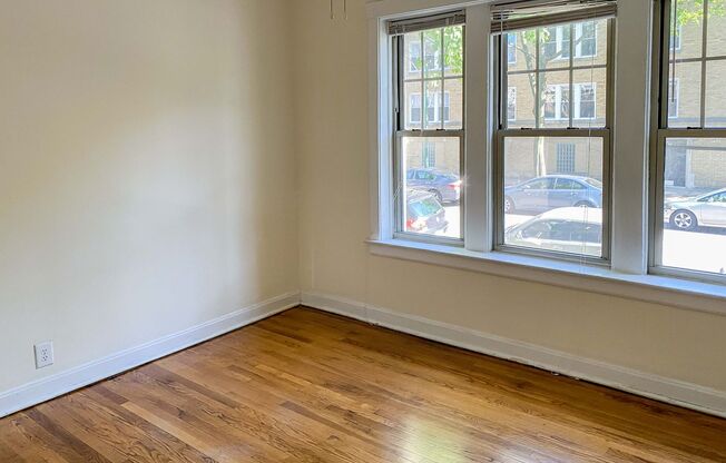 2 beds, 1 bath, 1,030 sqft, $1,875, Unit 5103-3