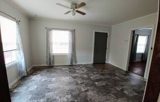 2 beds, 1 bath, $1,250