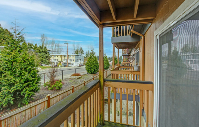 1 bed, 1 bath, 750 sqft, $1,515, Unit C303