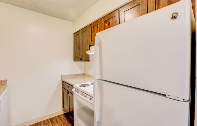 1 bed, 1 bath, 581 sqft, $1,300, Unit 126