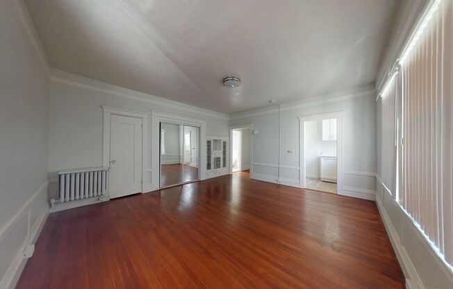 Studio, 1 bath, 352 sqft, $1,604, Unit 429