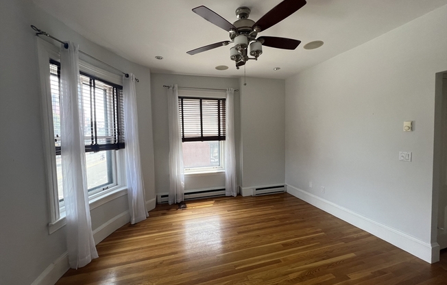 583 MASSACHUSETTS AVE