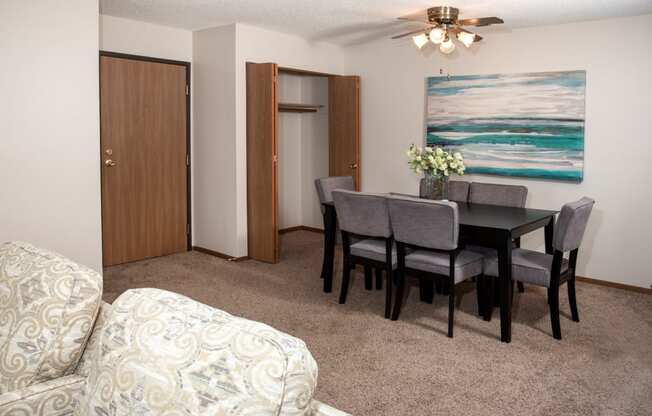 Classic 2 bedroom, 1.5 bath, dining at Cinnamon Ridge Apartments, Minnesota, 55122