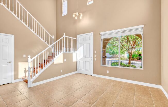 *NO CARPET* MOVE-IN READY 3-BEDROOM HOME IN SUMMERLIN GATED COMMUNITY!