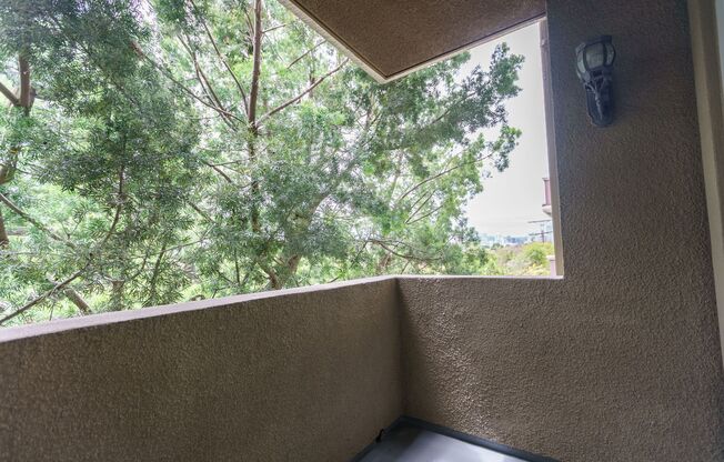 2 beds, 2 baths, 1,150 sqft, $3,948, Unit 211