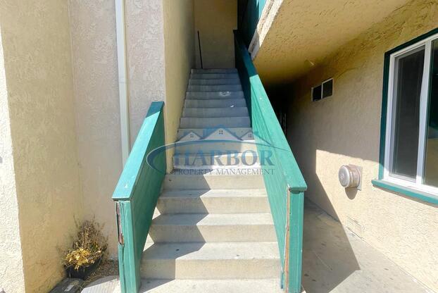 937 Magnolia Ave - 9