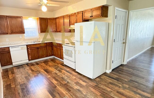 3 beds, 1 bath, $1,250