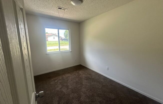 Charming 3 bed 1 bath house!
