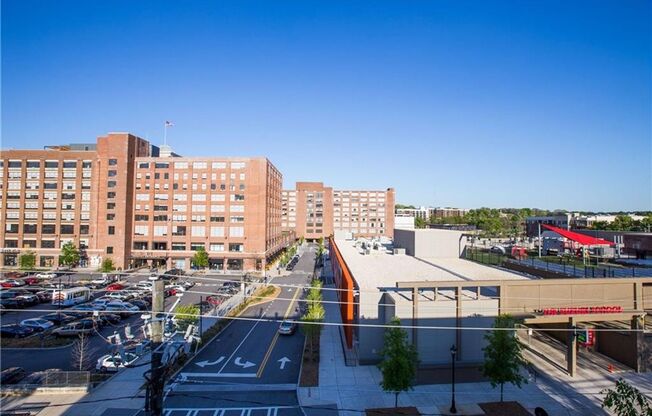 1 bed, 1 bath, $2,200, Unit #16