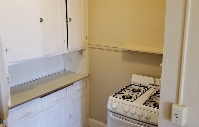 1 bed, 1 bath, 600 sqft, $999, Unit 310