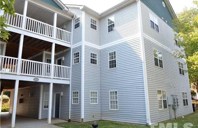 3000 Centennial Woods Dr