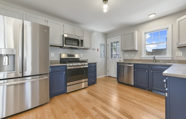 23 TAYLOR ST