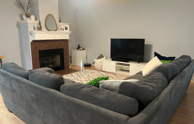 4405 S SUMMERCREST LOOP