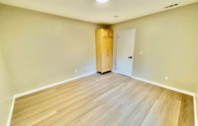 1 bed, 1 bath, 500 sqft, $2,100, Unit Downstairs