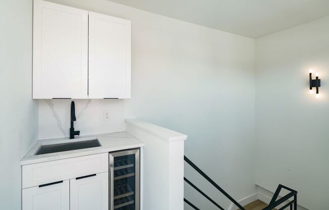 1 bed, 1 bath, 1,275 sqft, $2,500, Unit Unit 3