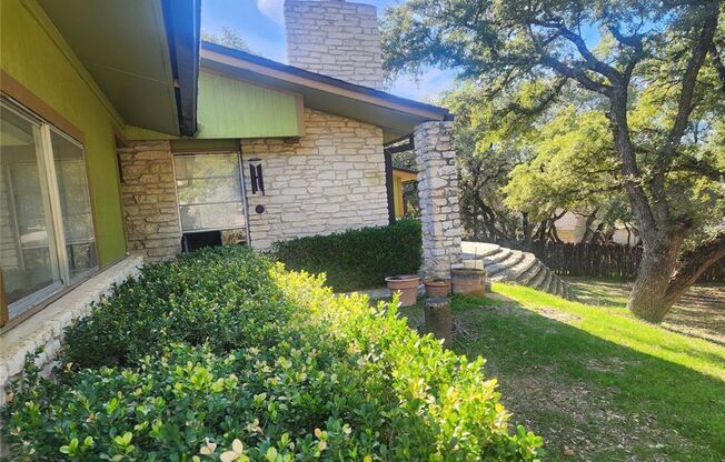 Gorgeous lot with tons of Trees 2-2