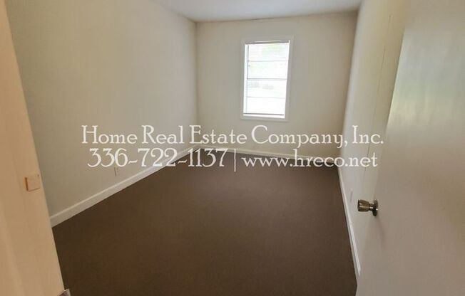 Fayetteville Village Apartments | 1332 Gray Avenue Apt A
