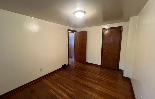 2 beds, 1 bath, $925, Unit 81 N. Sprague Avenue