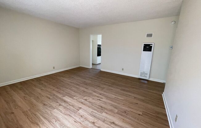 1 bed, 1 bath, 624 sqft, $1,995, Unit 205