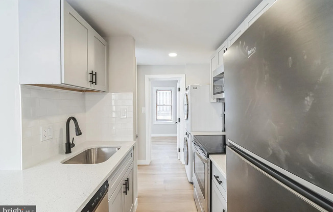 1 bed bath in the heart of Fairmount 7/1