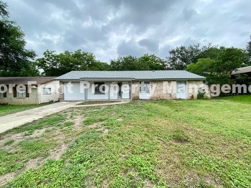 4331 Avenida Prima St
