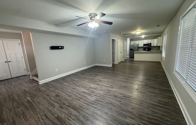 Spacious five bedroom, two bathroom home steps from WKU