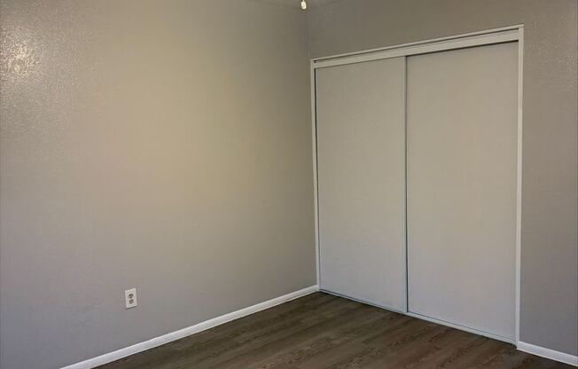 2 beds, 1 bath, 835 sqft, $1,195, Unit #1-B