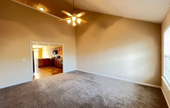 3 beds, 2.5 baths, $1,695