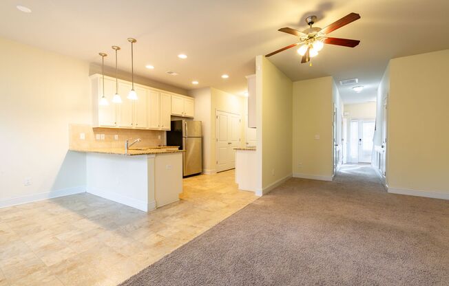 Spacious 3BR/2.5BA Townhouse Near Atlanta
