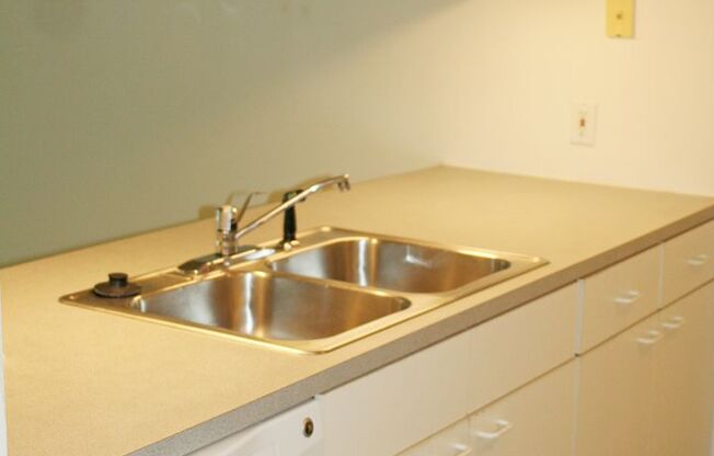 1 bed, 1 bath, 656 sqft, $1,110, Unit 410-209