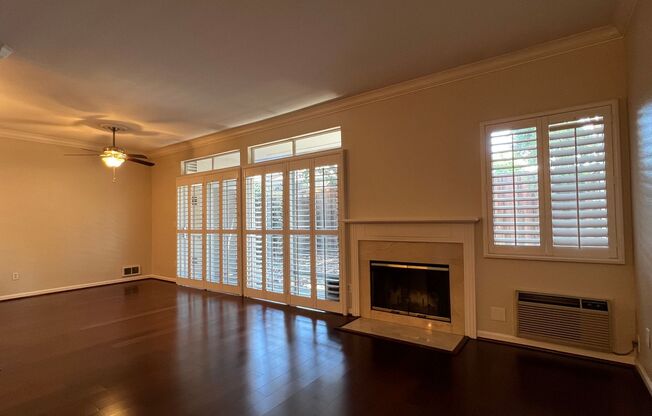 Remodeled 2 Bedroom 2 Bath Condo Walking distance to Santa Row