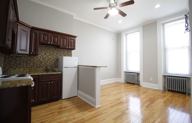 1ba | 1ba - Historic Brownstone in Fairmount/Spring Garden Philadelphia