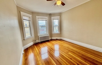 25 ROWELL ST