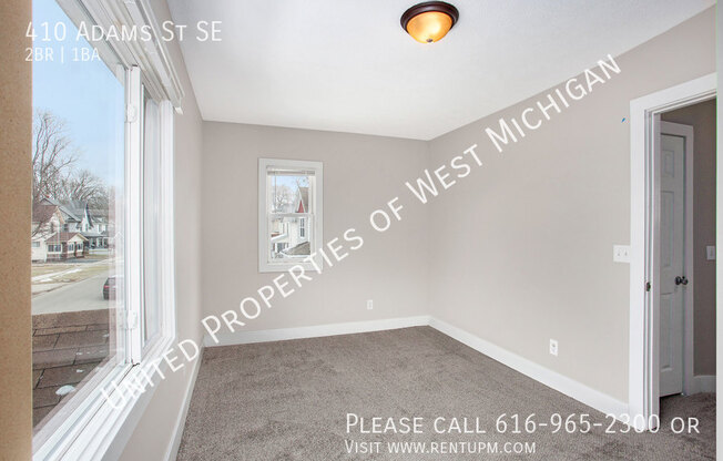 410 ADAMS ST SE
