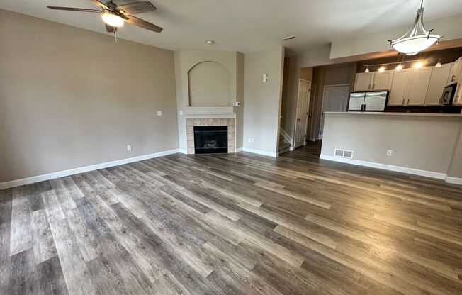 Beautiful 3BD/2.5BA Rock Creek Paired Home!