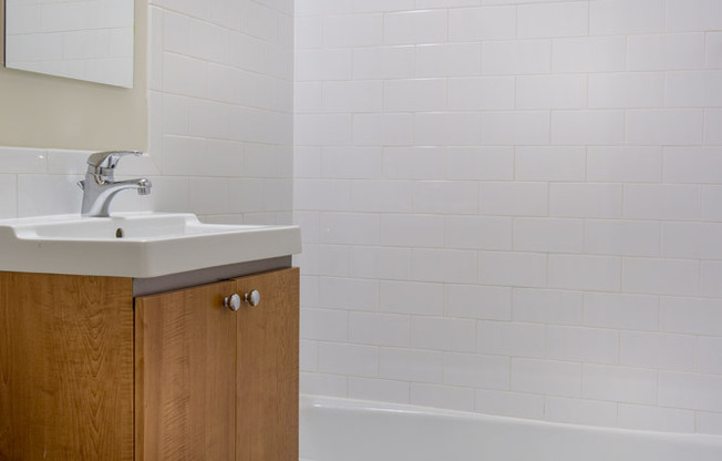 1 bed, 1 bath, 600 sqft, $3,500, Unit 0304