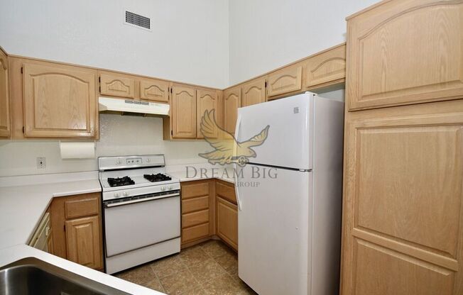 3320 South FORT APACHE Road