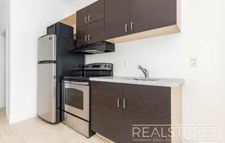 1399 Greene Avenue #1B