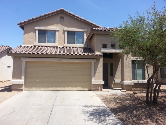 3 bedroom 2.5 bath home with a pool in Park at Terralea is available for 7/1/24 move in